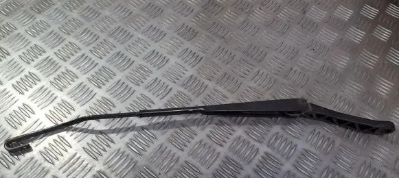 Honda Accord Front wiper blade arm 56104627