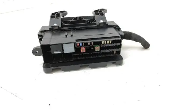 Volvo V40 Fuse module 30659176 E00021584