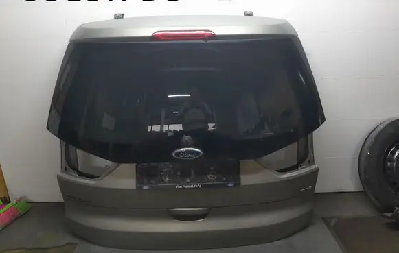 Tailgate/trunk/boot lid