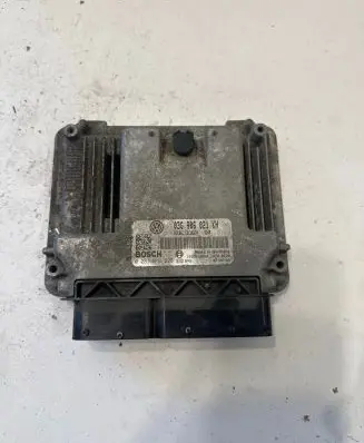 Skoda Octavia Mk2 (1Z) Engine control unit/module 03g906021kh