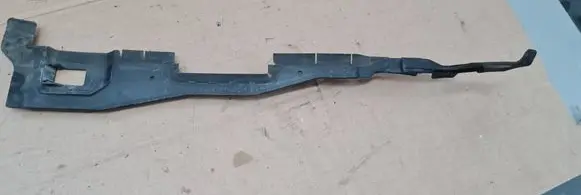 Audi Q3 F3 Intercooler air guide/duct channel 83A121332H