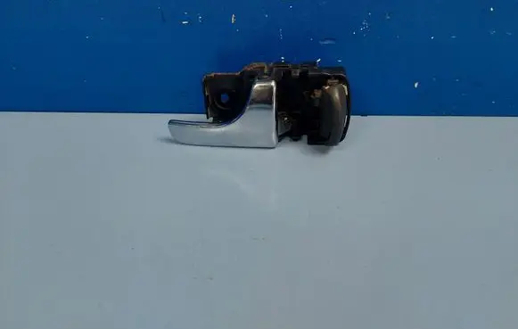 Nissan Terrano Front door interior handle 806700F000