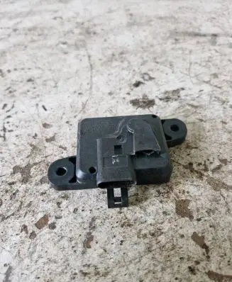 Opel Zafira A Airbag deployment crash/impact sensor 09133263 TGS0089453G