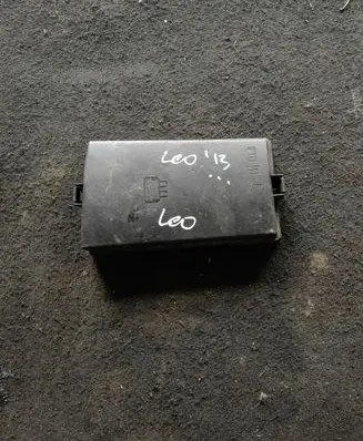 Seat Leon (5F) Fuse box cover 5Q0937132A
