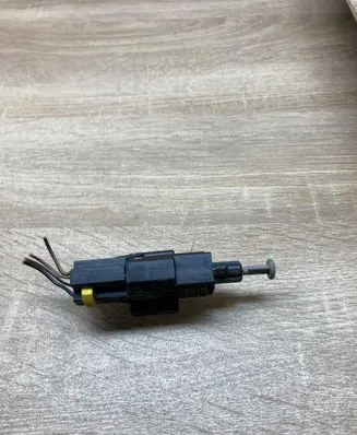 Opel Zafira A Brake pedal sensor switch 09132299 09175172