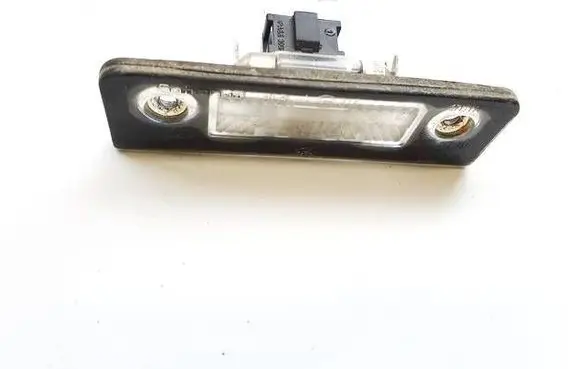 Skoda Octavia Mk2 (1Z) Number plate light 1Z0943021