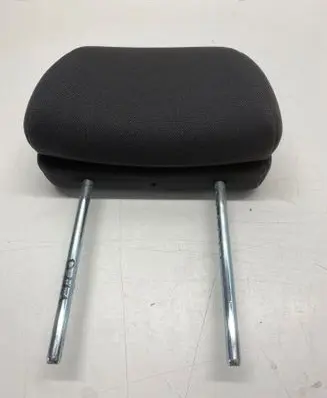 Mercedes-Benz Vito Viano W638 Front seat headrest