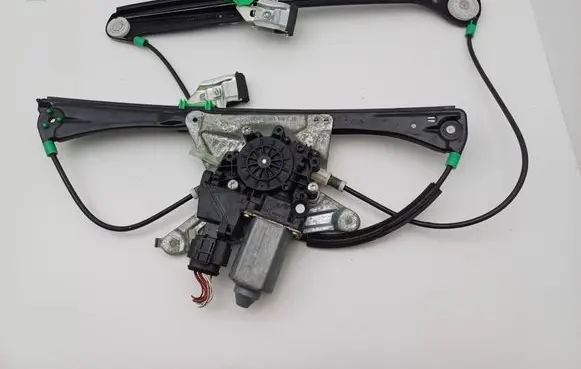 Audi A4 S4 B5 8D Front door window regulator with motor 8D0837398C 8D0959802D