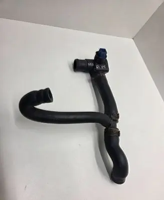 Audi A4 S4 B5 8D Engine coolant pipe/hose 028121132