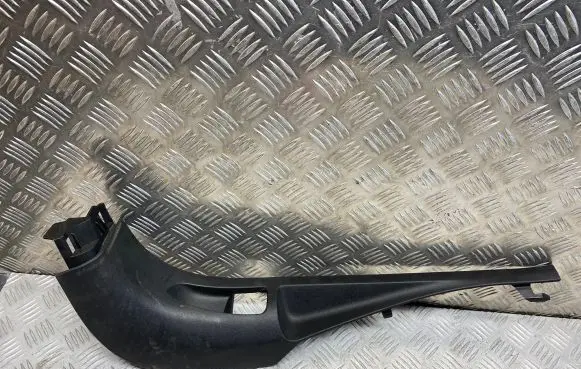 Citroen C5 Foot area side trim 9660982277