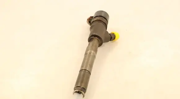 Toyota Corolla E120 E130 Fuel injector 0445110227