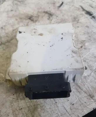 Toyota Corolla Verso AR10 Window wiper relay 150696