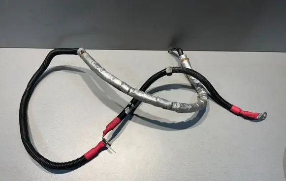 BMW 4 F32 F33 Positive cable (battery) 7622996