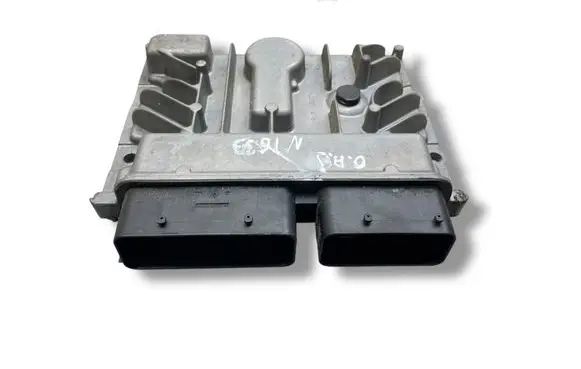 Opel Astra J Engine control unit/module 55591495 55579719
