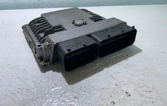 Audi A1 Engine control unit/module 03F906070GN 03F907309AC SM0S1024A