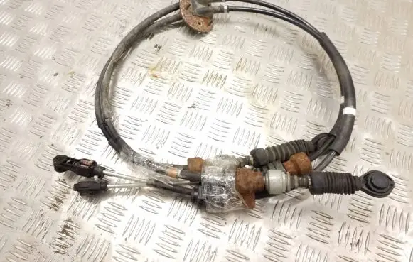 Mazda CX-7 Gear shift cable linkage