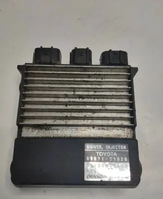 Toyota Hilux (AN10, AN20, AN30) Fuel injection control unit/module 8987171020 1310001530