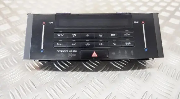 Lexus IS III XE30 Climate control unit 5590053200