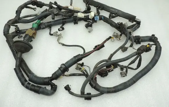 Toyota RAV 4 (XA20) Engine installation wiring loom 8212142720