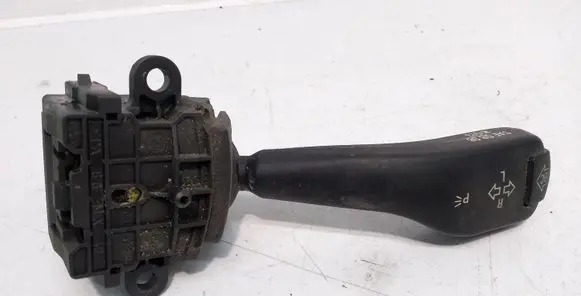 BMW 3 E46 Indicator stalk 8363668