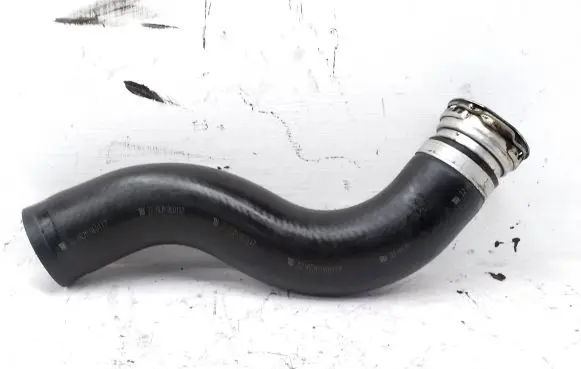 Toyota Avensis T250 Intercooler hose/pipe