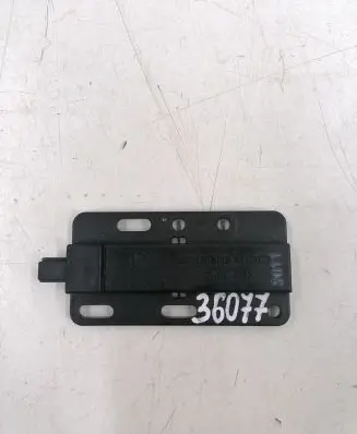BMW X5 E70 Keyless system antenna 6922211 5WK49132