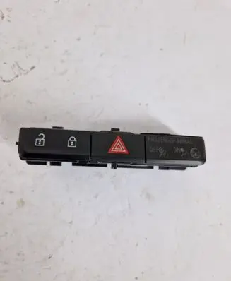 Opel Zafira C Hazard light switch 20934759