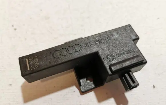 Keyless (KESSY) go control unit/module