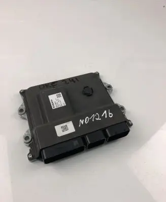 Volvo XC60 Engine control unit/module 32313937