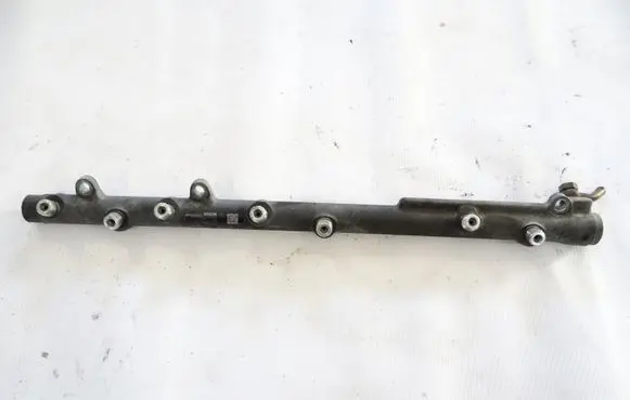 BMW 5 E60 E61 Fuel main line pipe 7788679