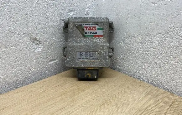 Peugeot 307 LP gas control unit module 67R014903 110R004904 10R036616