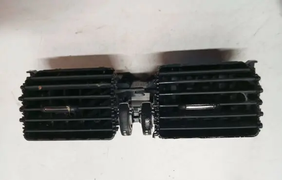 Volvo V60 Dash center air vent grill 1006806