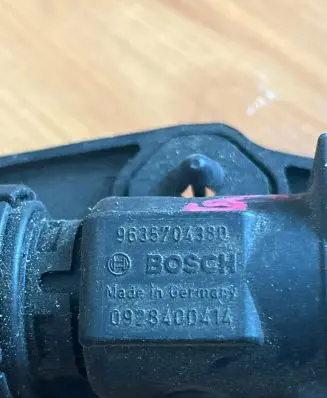 Citroen C5 Turbo solenoid valve 9635704380
