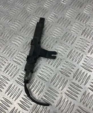 Sensor