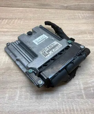 Audi A4 S4 B7 8E 8H Engine control unit/module ECU 03G906016CL 0281012267