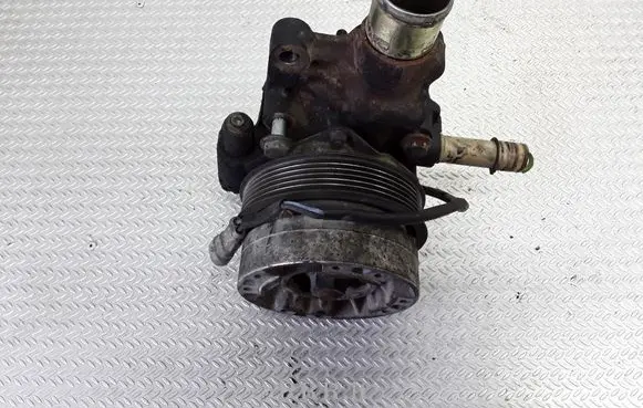 Iveco Daily 30.8 - 9 Water pump