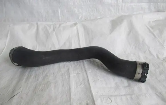 Opel Meriva B Intercooler hose/pipe 13267222