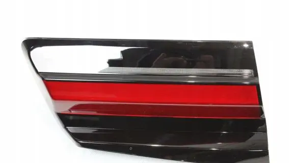 BMW M5 F90 Tailgate rear/tail lights 5A38AF1