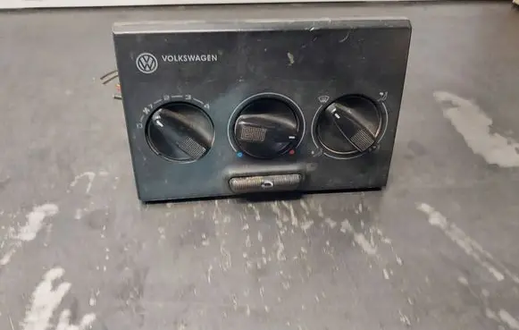Volkswagen Transporter - Caravelle T4 Climate control/heater control trim 701819045B 7D0959511