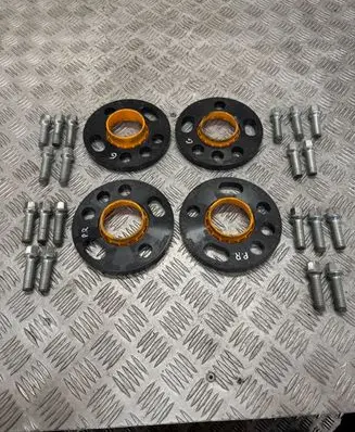 Audi A6 S6 C8 4K Wheel spacers 