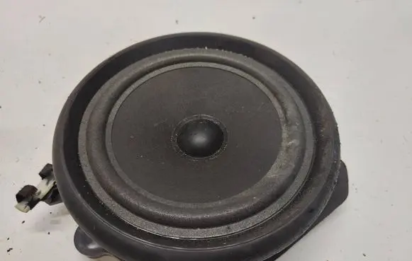 Audi A4 S4 B6 8E 8H Front door speaker 8E0035411 2353125