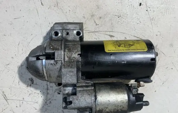 BMW 5 F10 F11 Starter motor 7801203