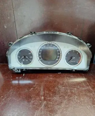 Mercedes-Benz C W204 Speedometer (instrument cluster) A2045407611 A2049022800 A2049004500
