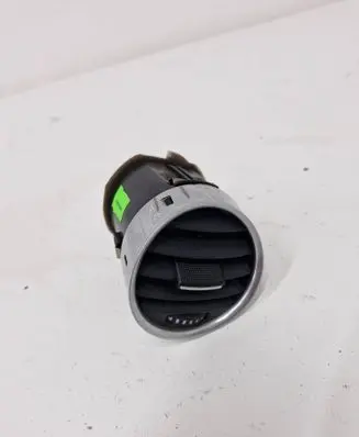 Dash center air vent grill