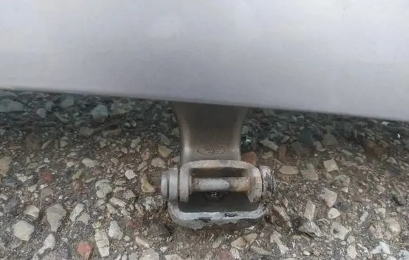 Ford S-MAX Tailgate/trunk/boot hinge