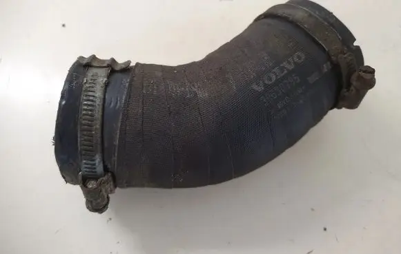 Volvo V70 Intercooler hose/pipe 30636785
