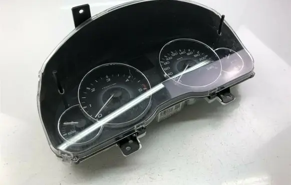 Subaru Outback Speedometer (instrument cluster) 85002AJ431 G1479