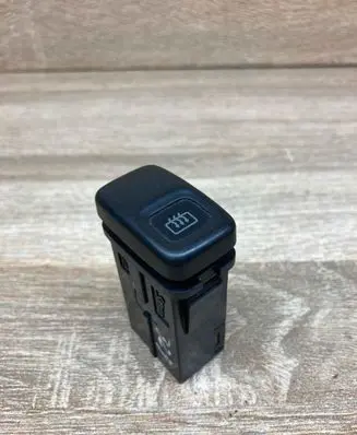 Mazda 323 Windscreen/window heater switch 