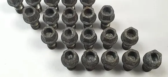 Volkswagen New Beetle Nuts/bolts 