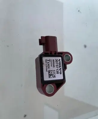 Volvo V50 Airbag deployment crash/impact sensor 8840A6 30737138 307371